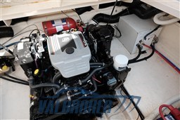 Sea Ray 255 Sundancer (69)