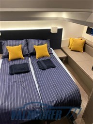 Beneteu Gran Turismo 45 2024 (22)