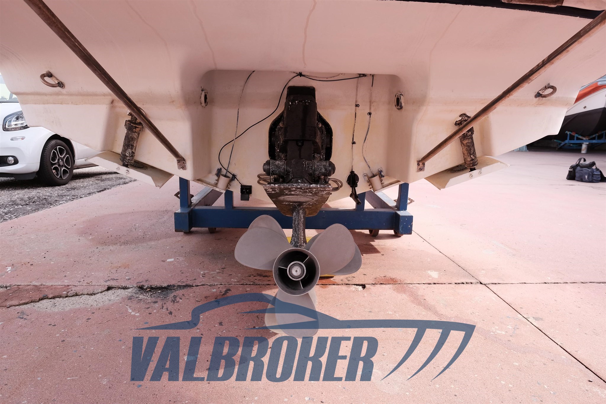 Regal Marine 2665 Commodore Valbroker (11)