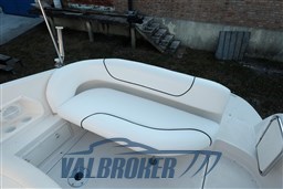 Monterey 245 CR esterni valbroker (12)