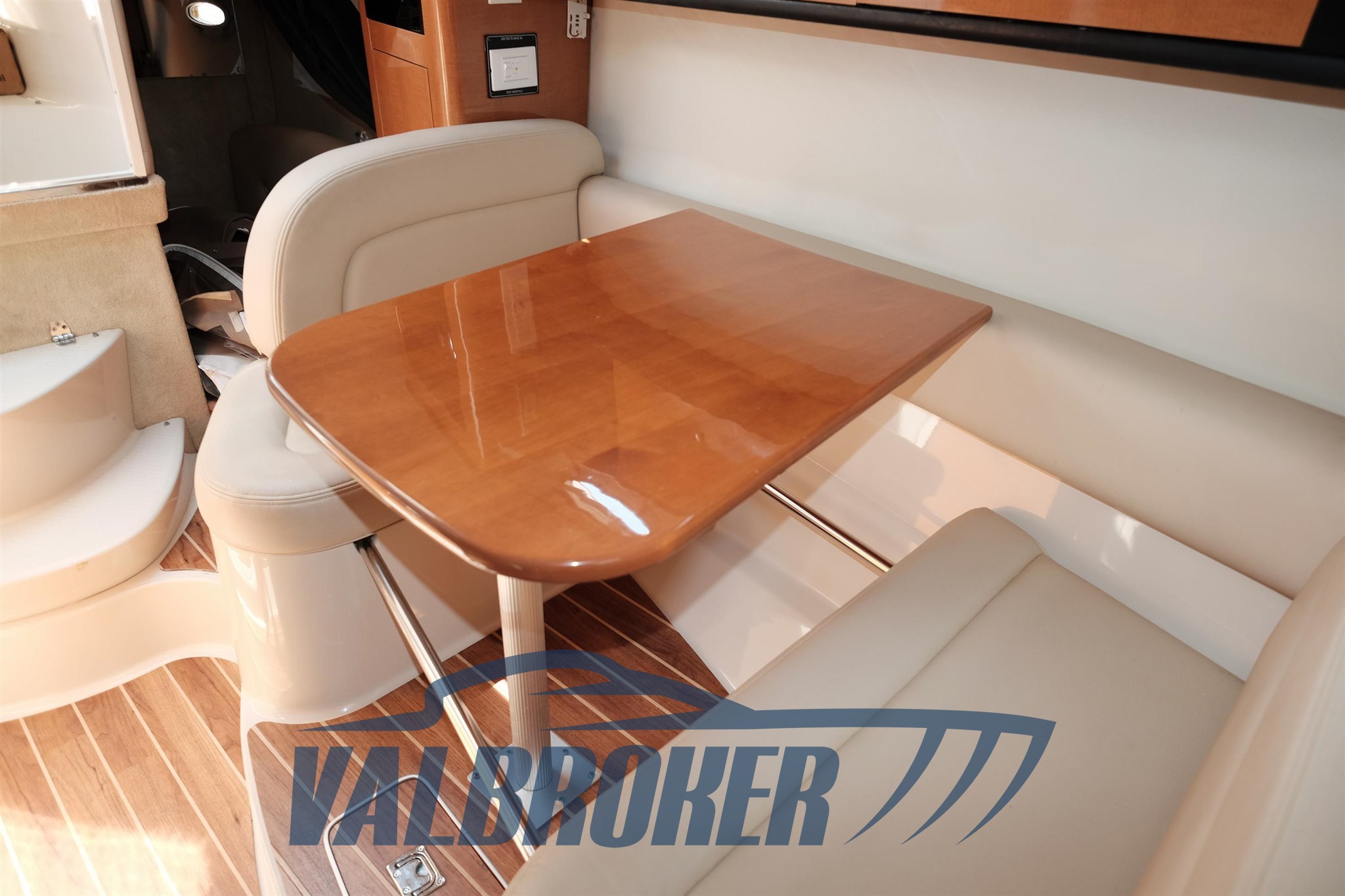 Chaparral 280 Signature (254)
