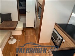 Sealine sc 35 model year 2011 (9)