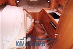 Bavaria 32 sport interni (31)