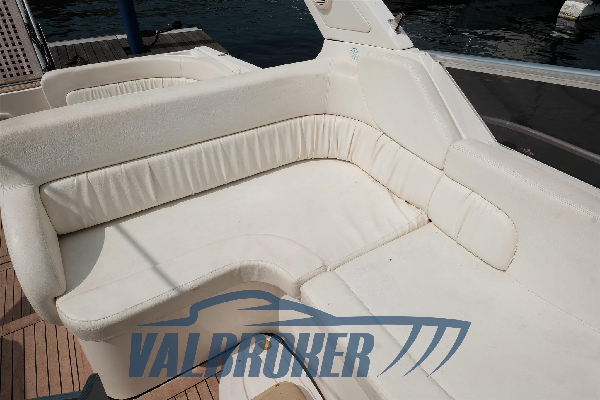 cranchi 37 2004 esterni (27)