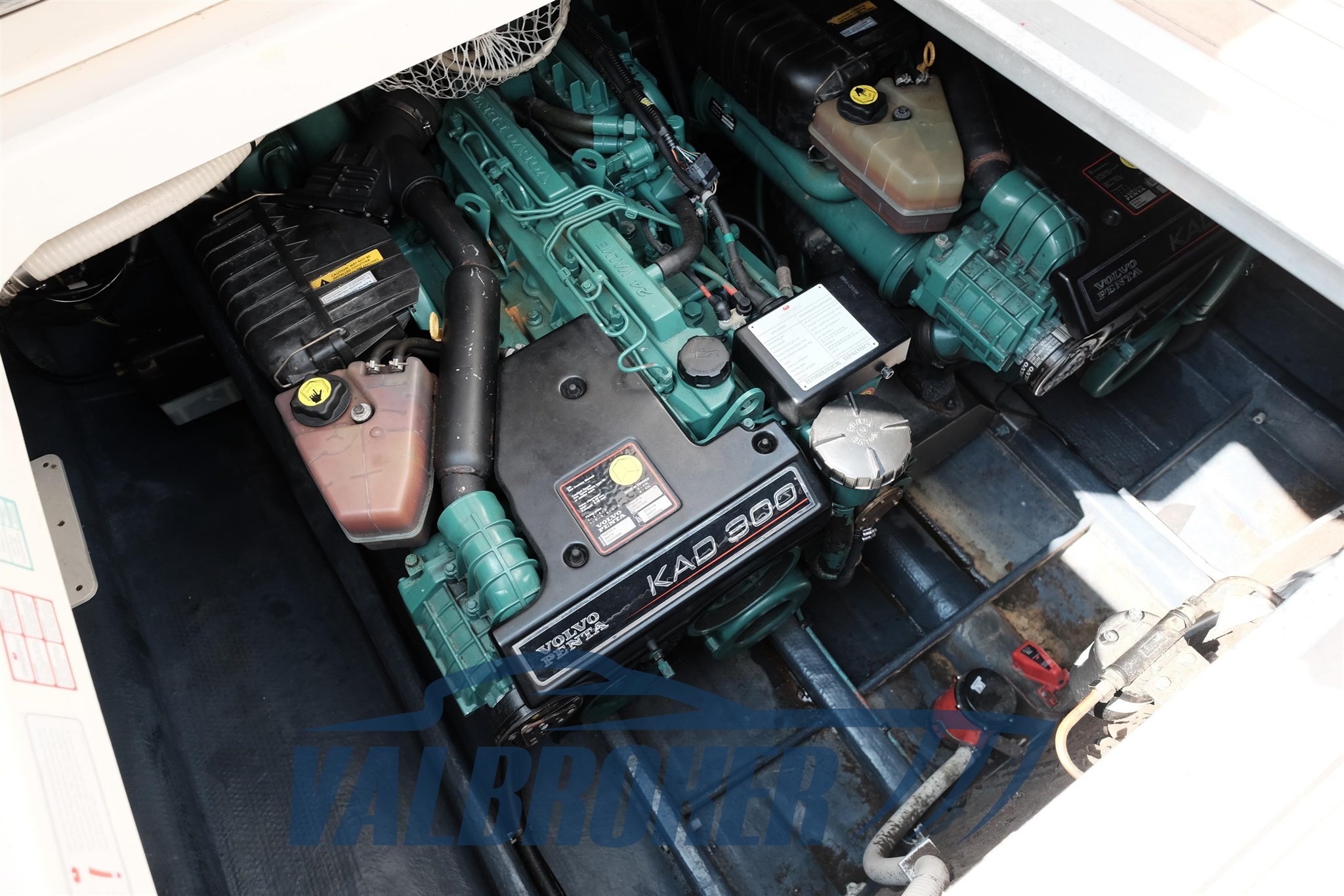 cranchi 37 2004 tecniche (6)