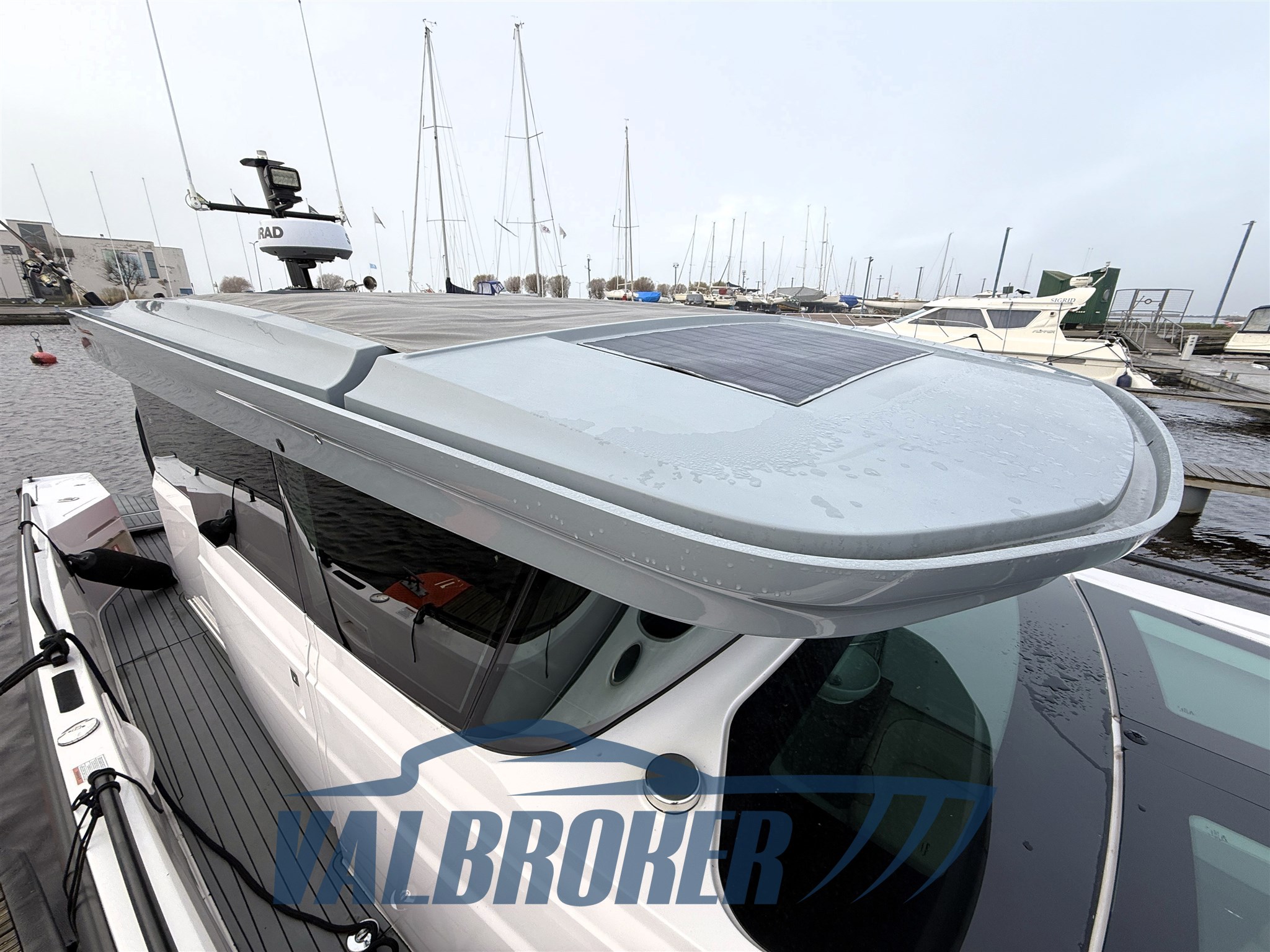 Axopar 37 2020 valbroker (5)
