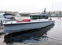 Axopar 37 2020 valbroker (1)