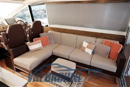 Absolute 52 2008 (24)