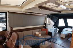 Absolute 52 2008 (32)