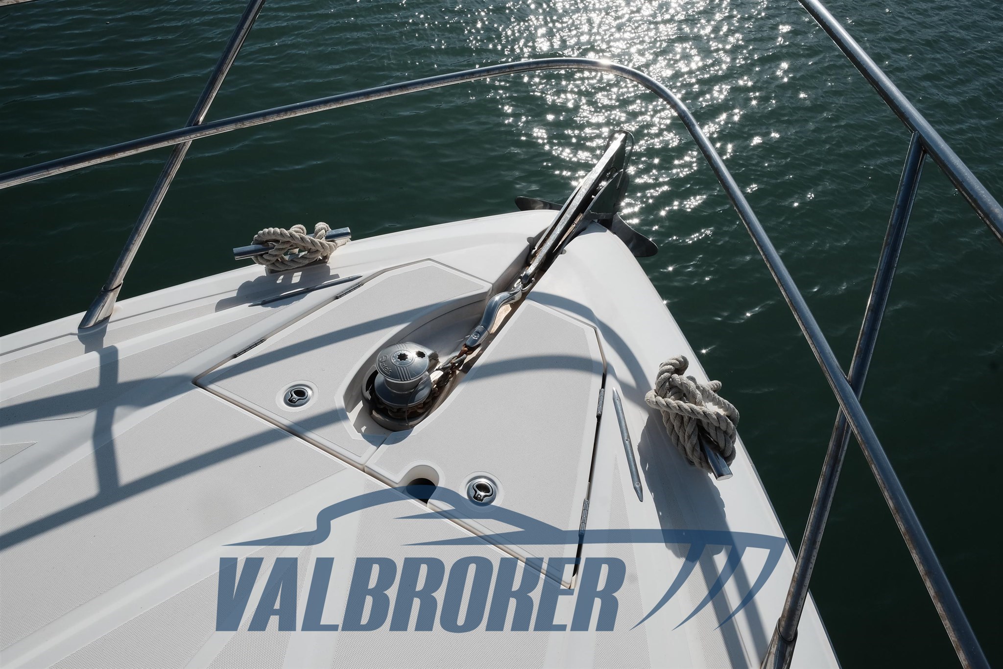 Absolute 52 2008 valbroker (131)