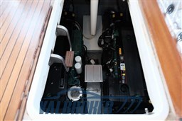 Absolute 52 2008 valbroker (124)