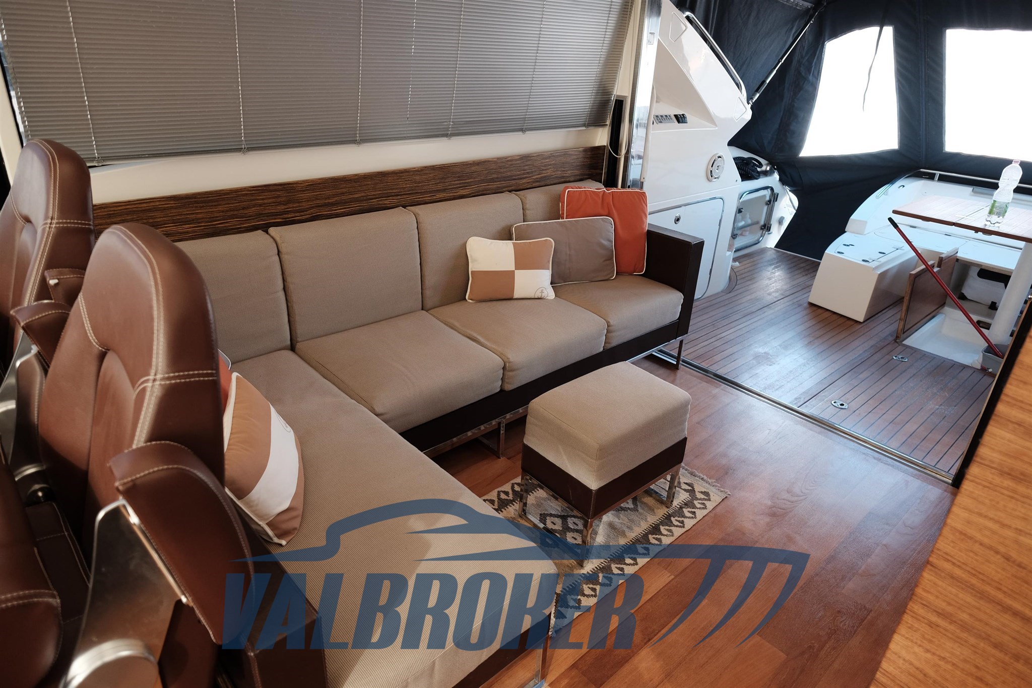 Absolute 52 2008 valbroker (31)