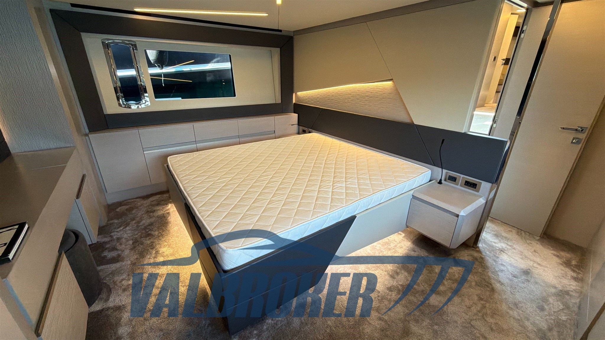 Pershing 7x Liguria (3)