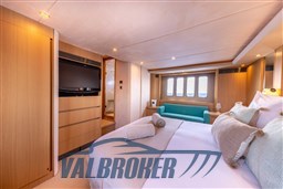 PRINCESS V70 2008  Valbroker interni (12)