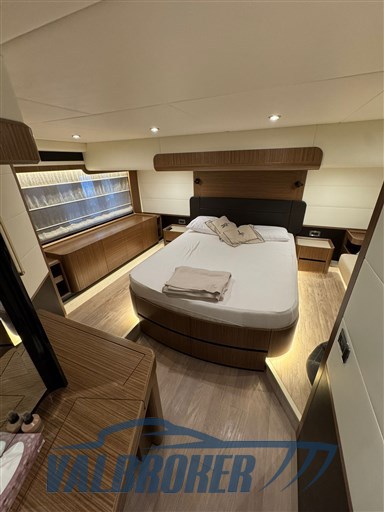 Absolute Navetta 52 2017 (15)