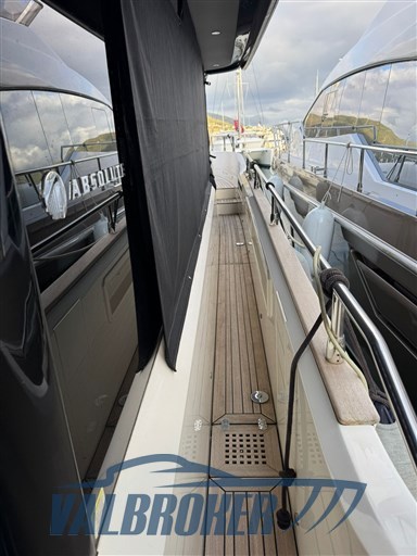 Absolute Navetta 52 2017 (19)