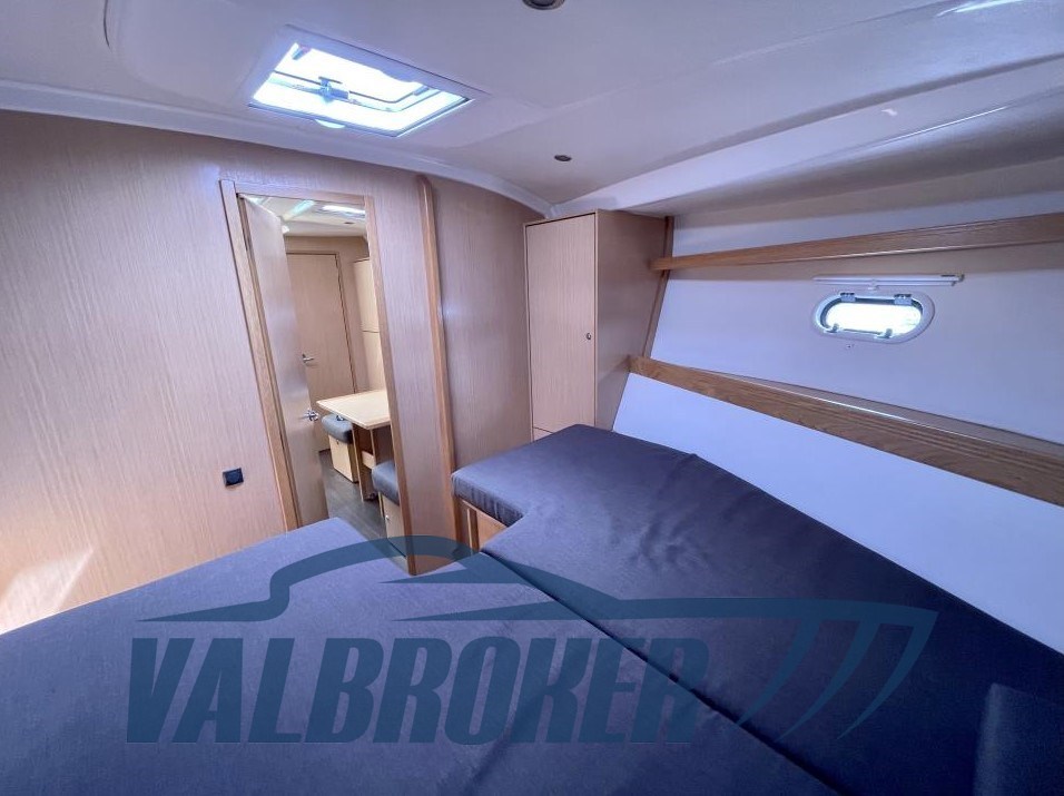 Bavaria 38 sport HT (8)