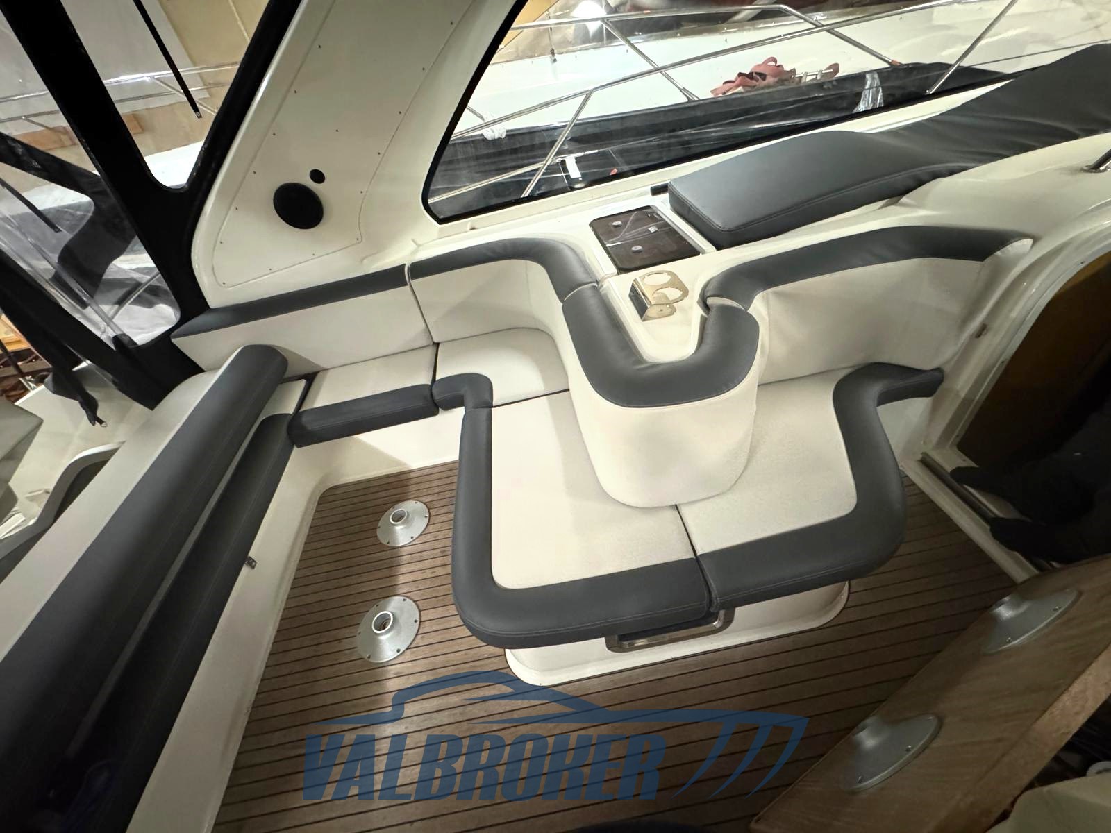 Bavaria 38 sport HT (23)