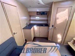 Bavaria 38 sport HT (1)