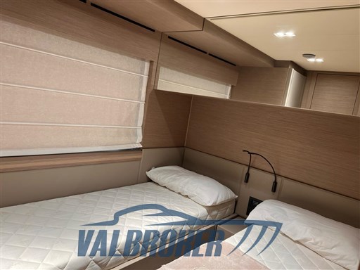 Ferretti 670 (29)