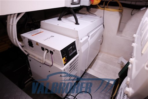 Ferretti 670 (158)
