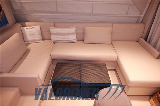 Ferretti 670 (238)