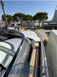 Invictus GT 320 Spagna (7)