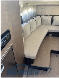Invictus GT 320 Spagna (9)
