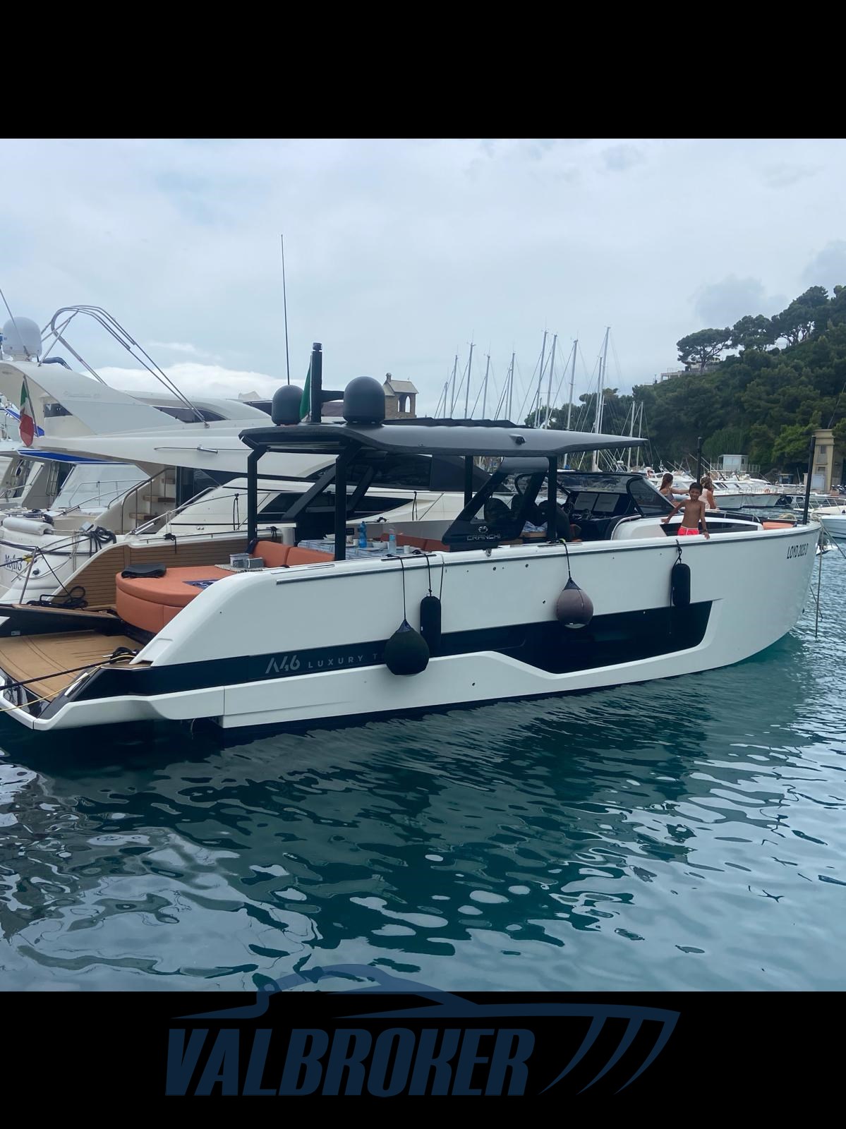 Cranchi A 46 Luxury Tender 2025 (5)