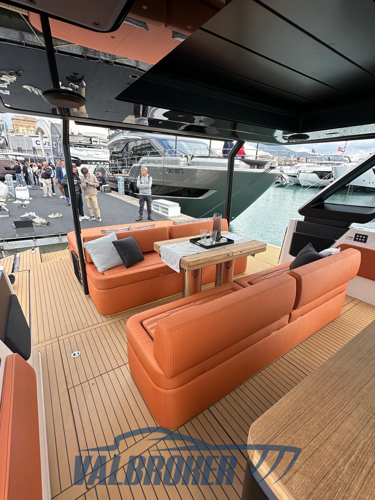 Cranchi A 46 Luxury Tender 2025 (14)