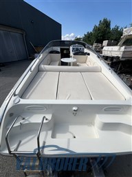 Performance Marine 907 2004 (16)