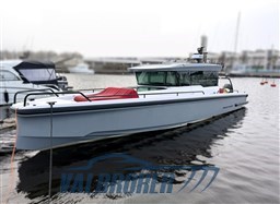 Axopar 37 2020 valbroker (1)