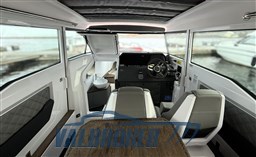 Axopar 37 2020 valbroker (19)