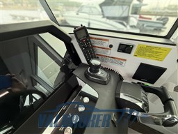 Axopar 37 2020 valbroker (21)