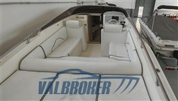 Performance 907 esterni (23)