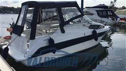 Bayliner 2655 Valbroker (8)