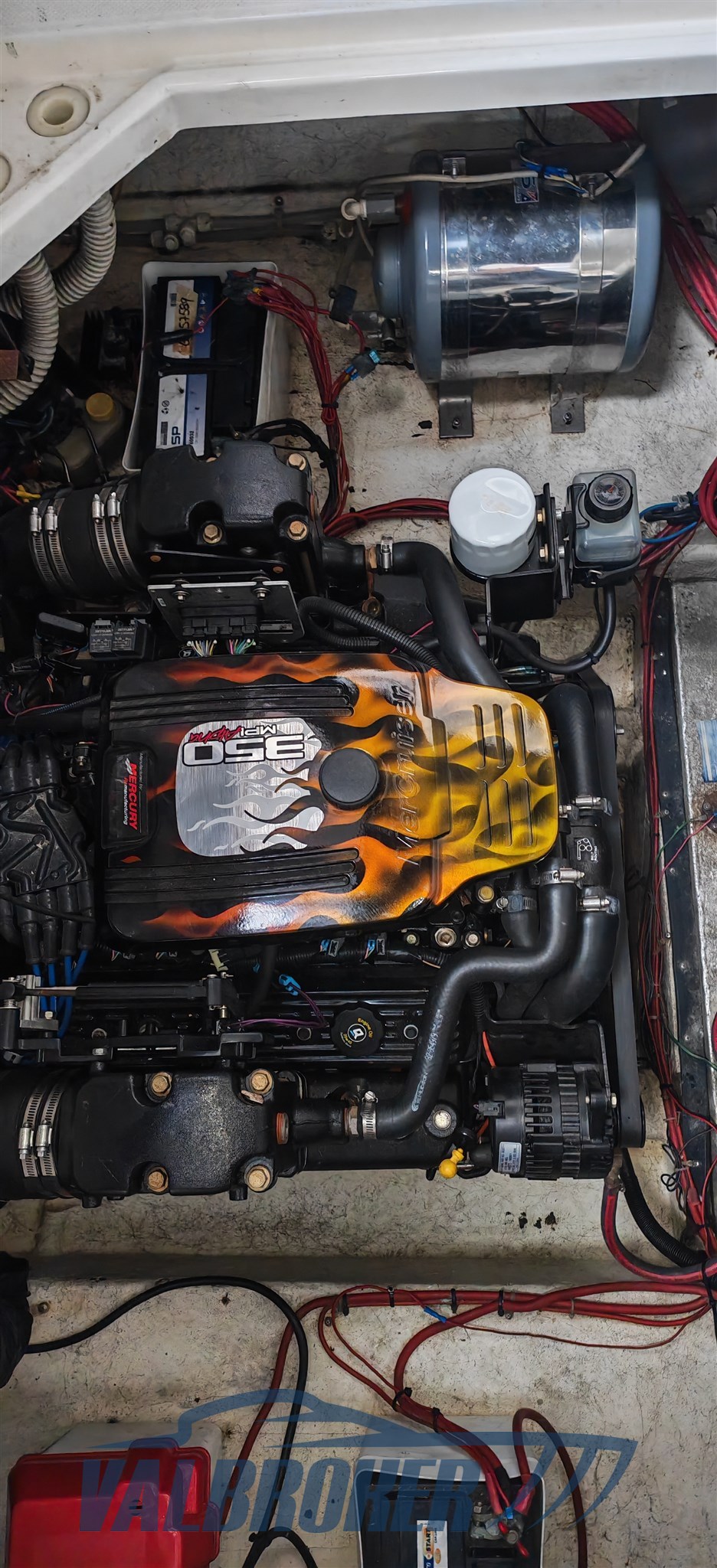 Bayliner 2655 tecniche 2026 (13)