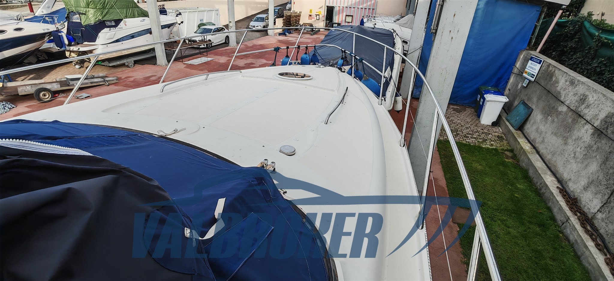 Atlantis 42 esterni (9)