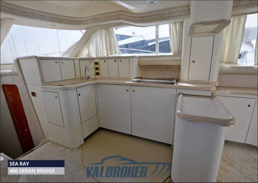 Sea ray 480 nuovi interni (2)
