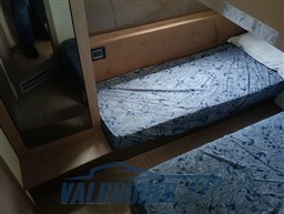 Sessa 42 cabina ospiti (1)