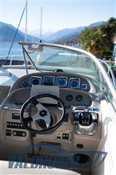 Chaparral 280 posto guida 1