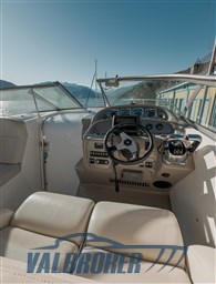 Chaparral 280 posto guida 