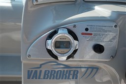 Sea Ray 255 Sundancer (23)