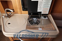 Sea Ray 255 Sundancer (35)