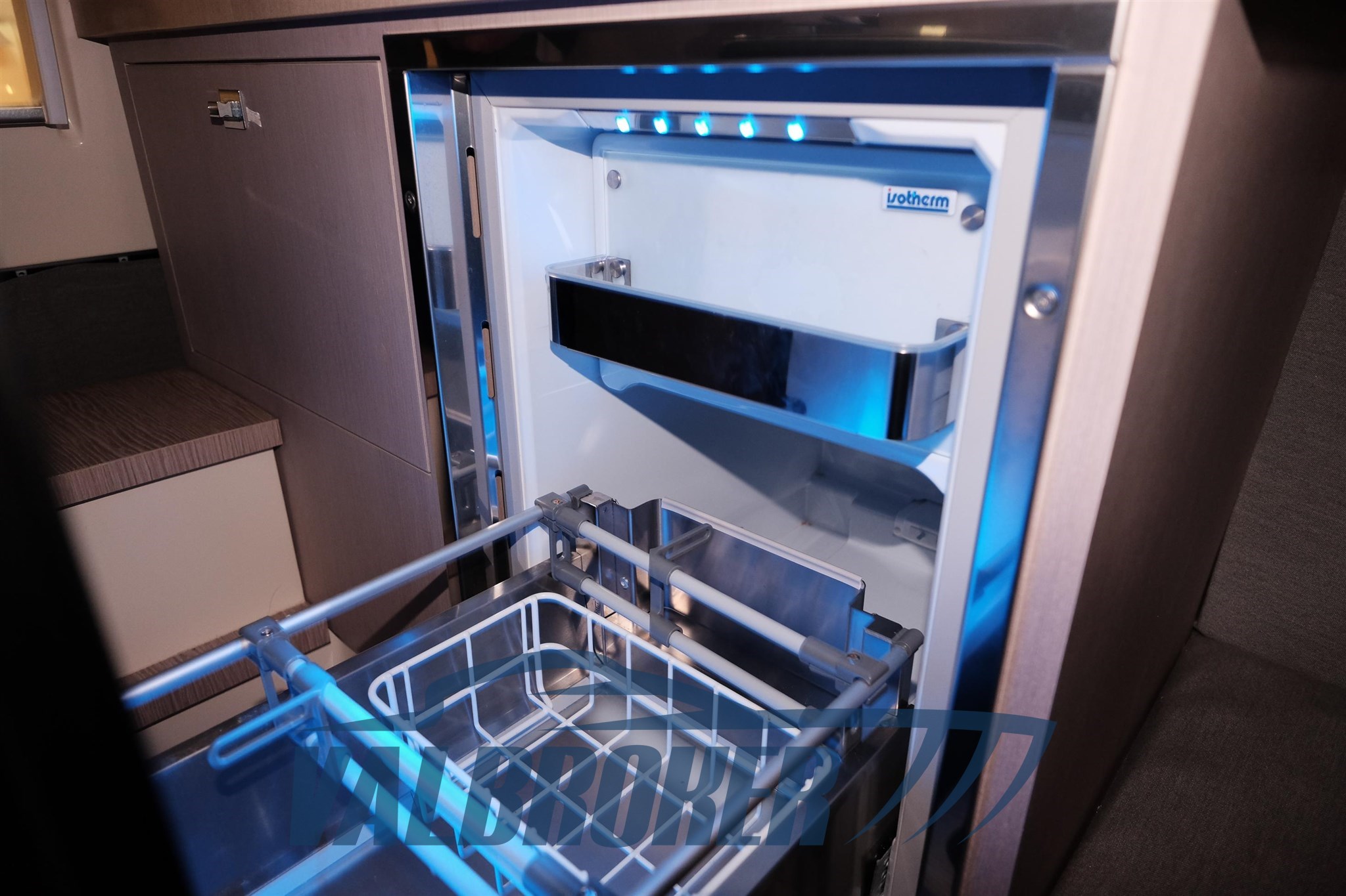 Invictus 280 GT Valbroker (83)