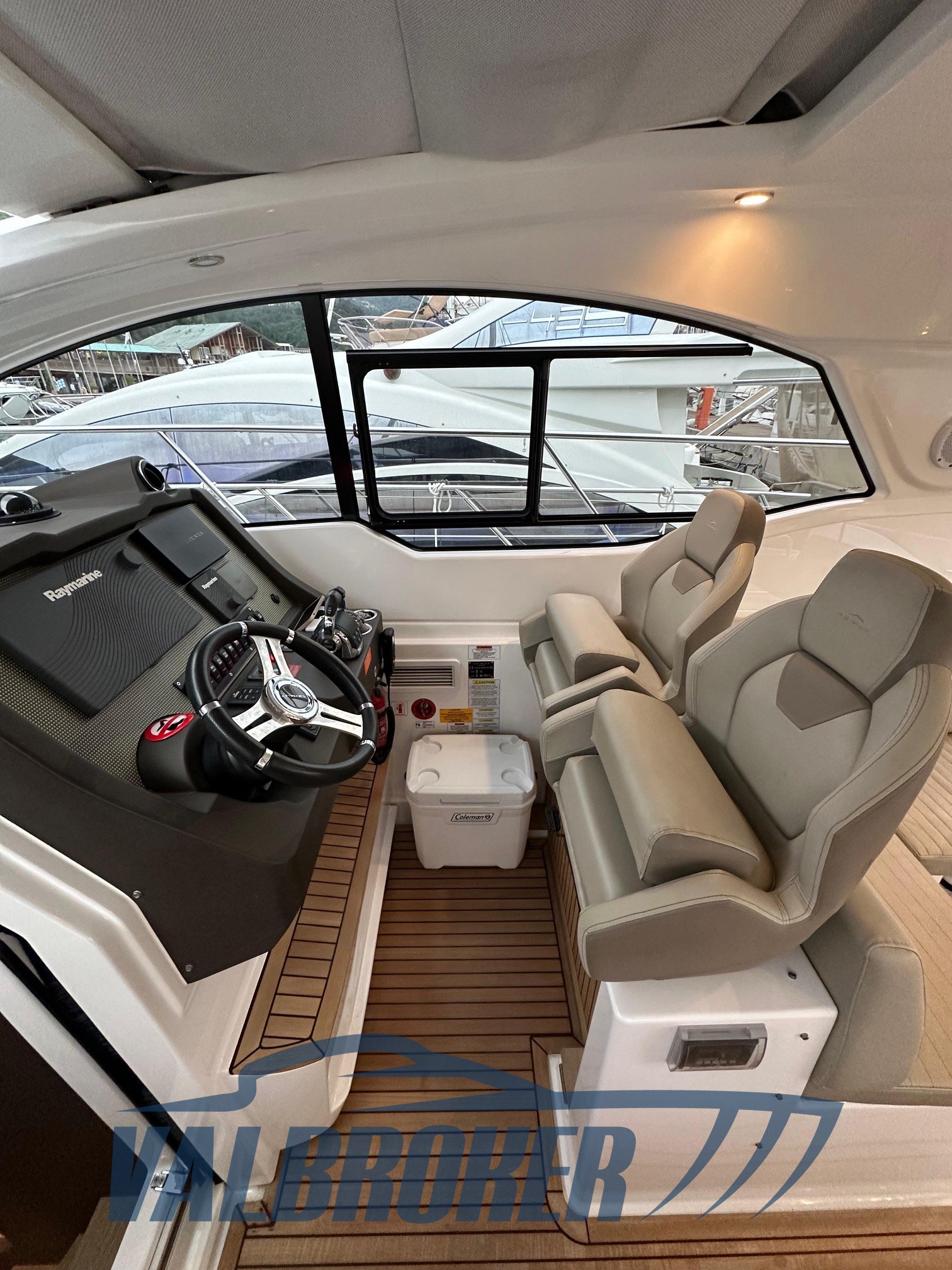 Azimut Atlantis 43 (4)