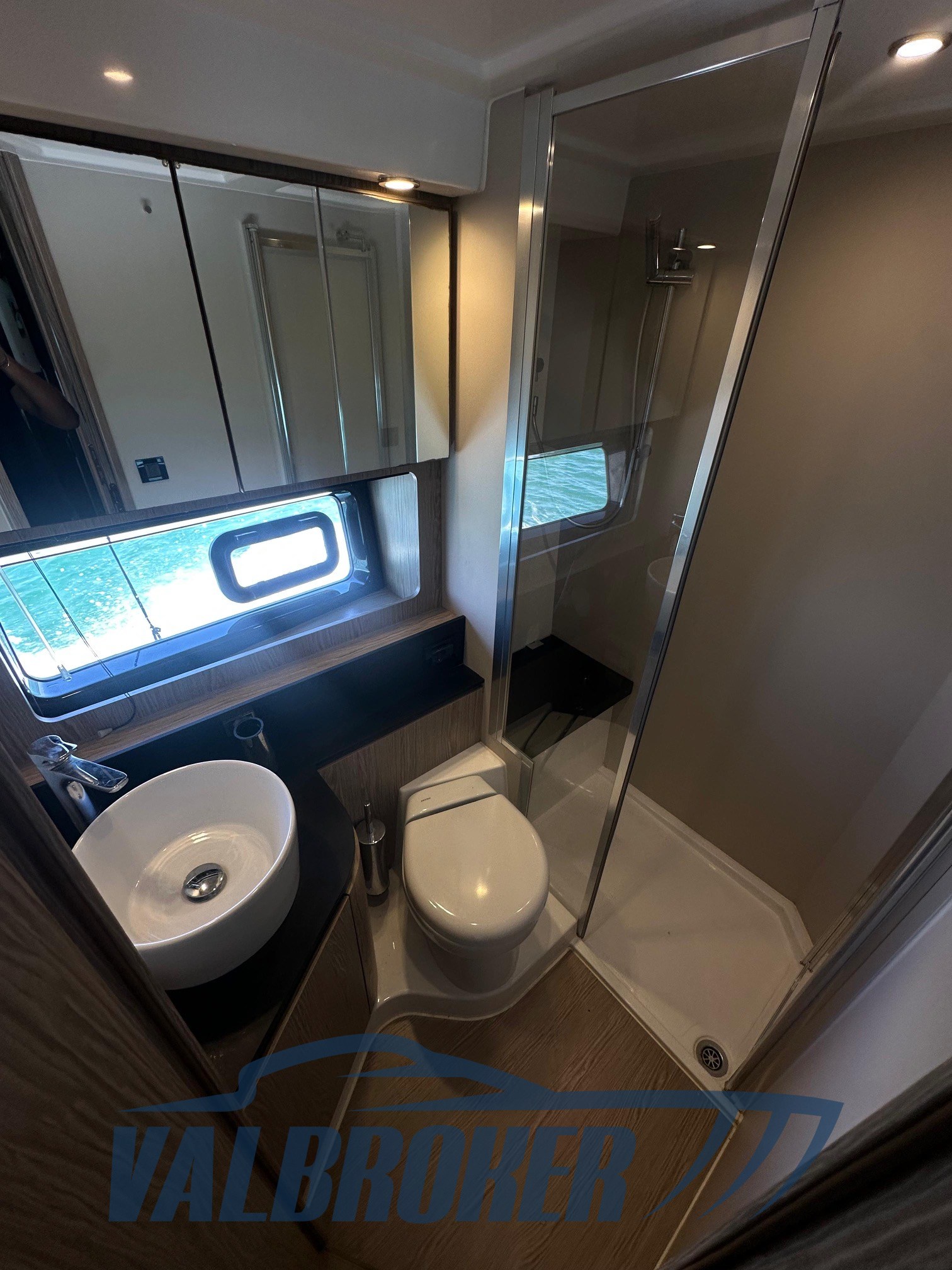 Azimut Atlantis 43 Valbroker (13)