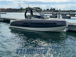 Invictus GT 320 (3)