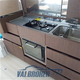 Sealine C335 V Valbroker (7)