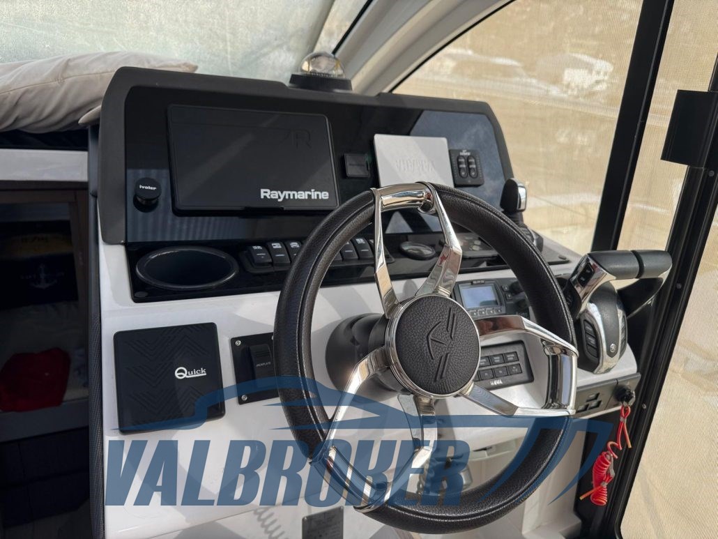 Sealine c 335 foto 2025 (13)